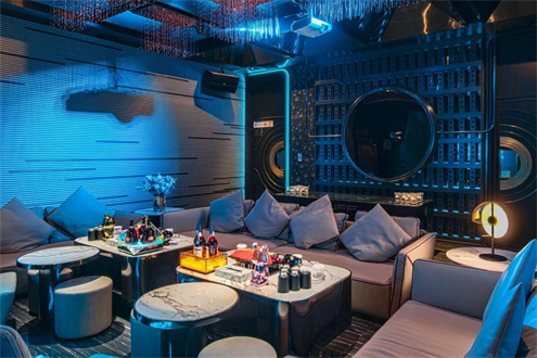 北京丰台商务KTV招聘服务员,职场新星期等你闪耀光芒